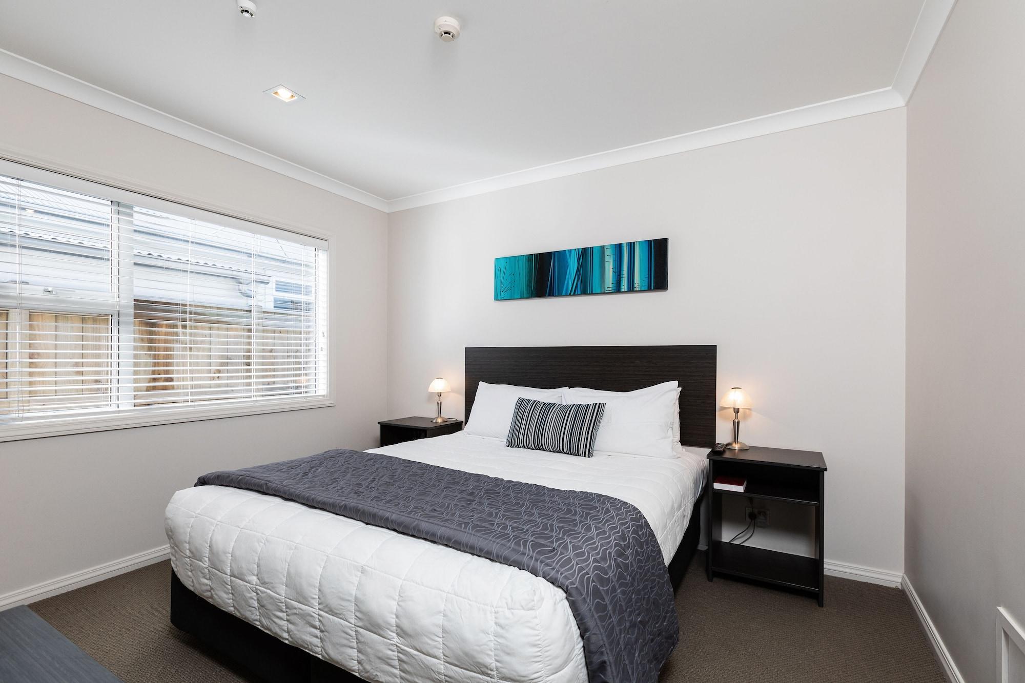 Beach Street Motel Apartments New Plymouth Bagian luar foto