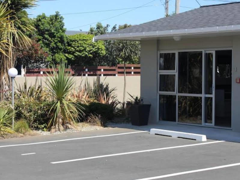 Beach Street Motel Apartments New Plymouth Bagian luar foto